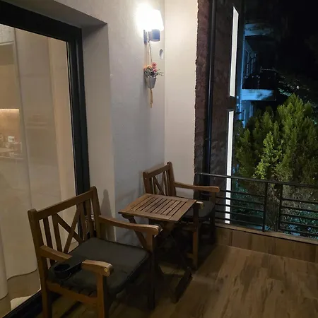 Chronos Golem, Durrës